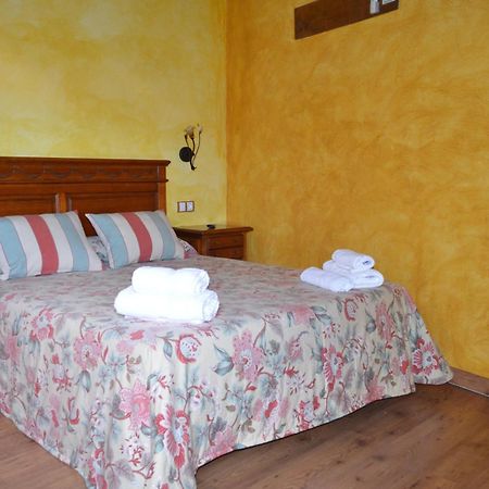 Hotel Rural El Marques Saldaña Екстериор снимка