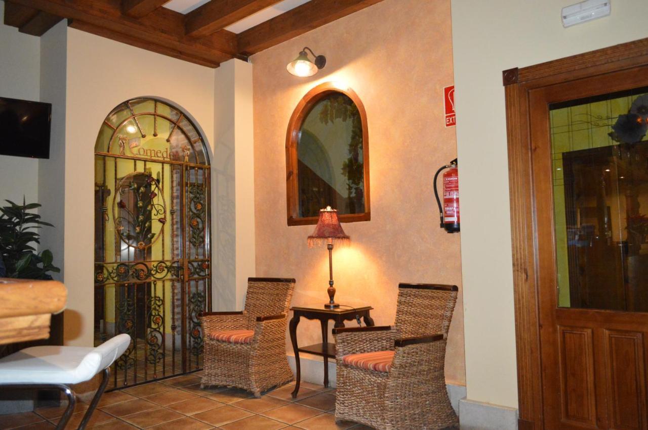 Hotel Rural El Marques Saldaña Екстериор снимка