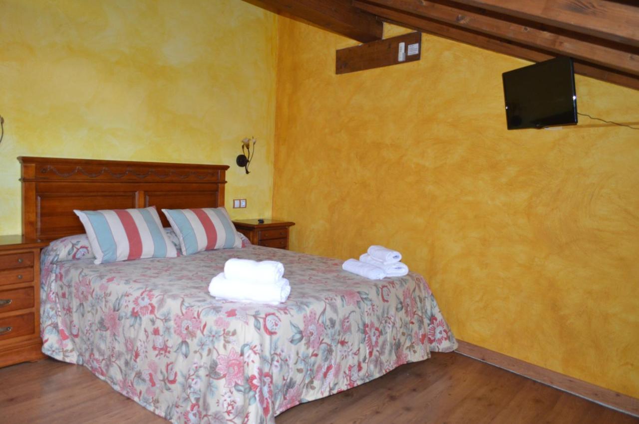 Hotel Rural El Marques Saldaña Екстериор снимка